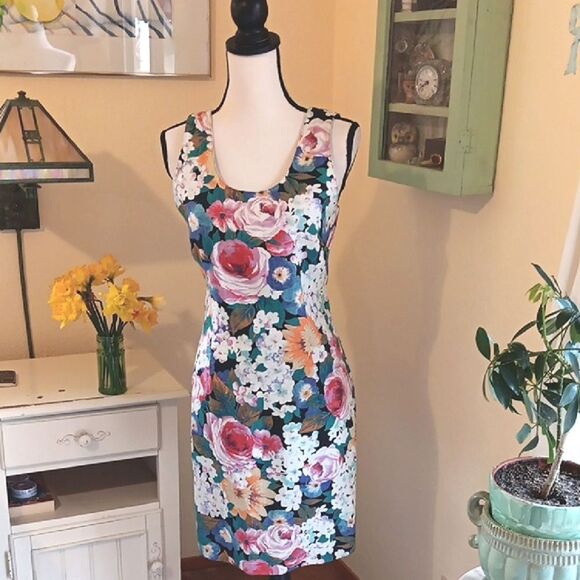 Floral Sleeveless Linen Dress. Floral Linen. Sheath. Vintage - Picture 1 of 9